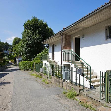 Villa Casa Magnolia à Luino Extérieur photo