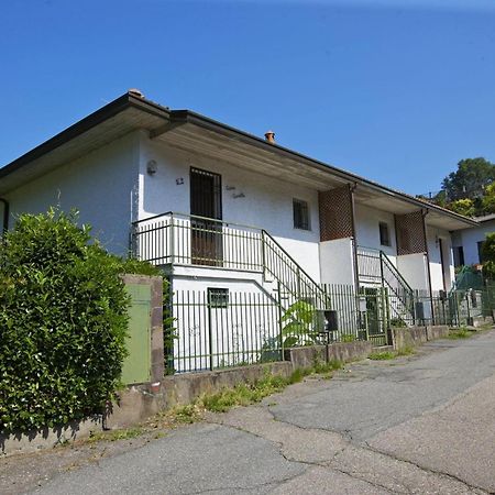 Villa Casa Magnolia à Luino Extérieur photo